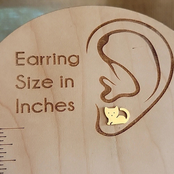 Cat Stud Earrings, choice of color - Picture 3 of 5